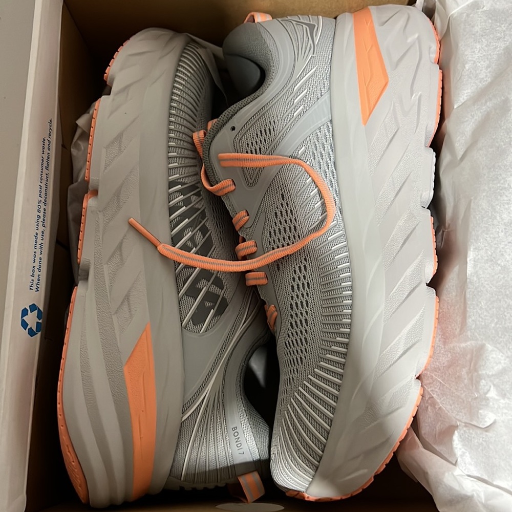 HOKA ONE ONE® Bondi 7 Women’s Sneaker - Picture 5 of 9